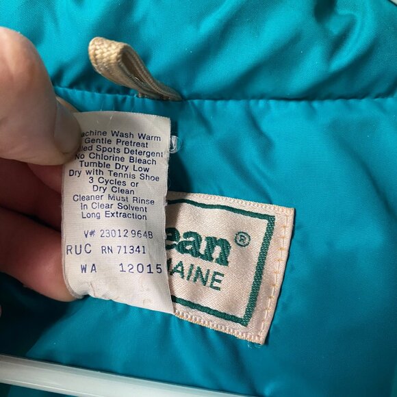 L.L.Bean Womens Teal Puffer Vest Size L Goose Down Nylon Shell Lining Made In US - Picture 6 of 8